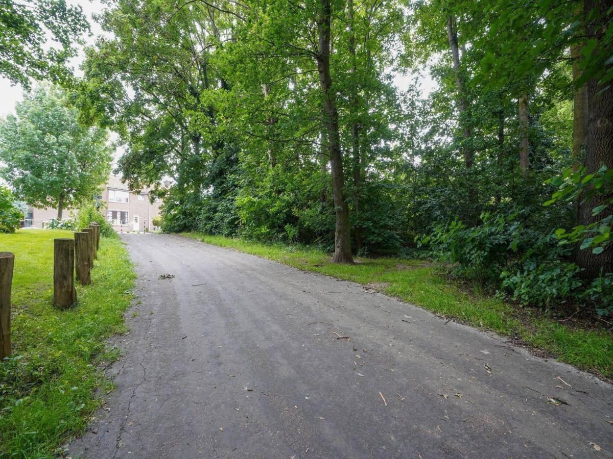 Terraced House In Kerkrade With A Garden Villa Exteriör bild
