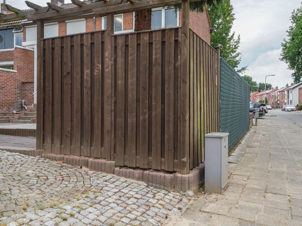 Terraced House In Kerkrade With A Garden Villa Exteriör bild